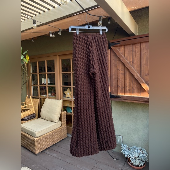 Motel Rocks Set - Picture 5 of 7